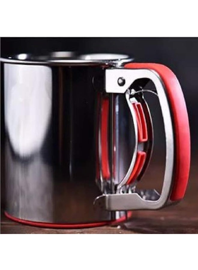 A practical and elegant manual sieve for sifting flour, caster sugar, and spices – high-quality, rust-resistant material for everyday kitchen use. - Image 2